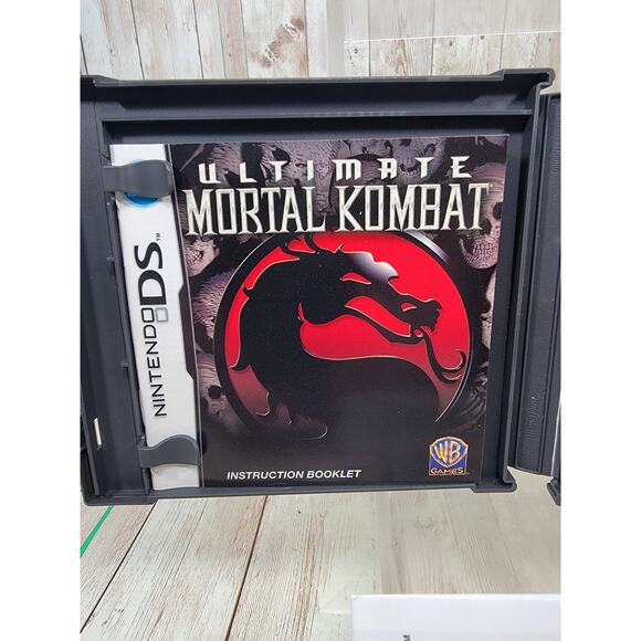 Ultimate Mortal Kombat Nintendo DS, 2007 Complete! - Picture 4 of 6